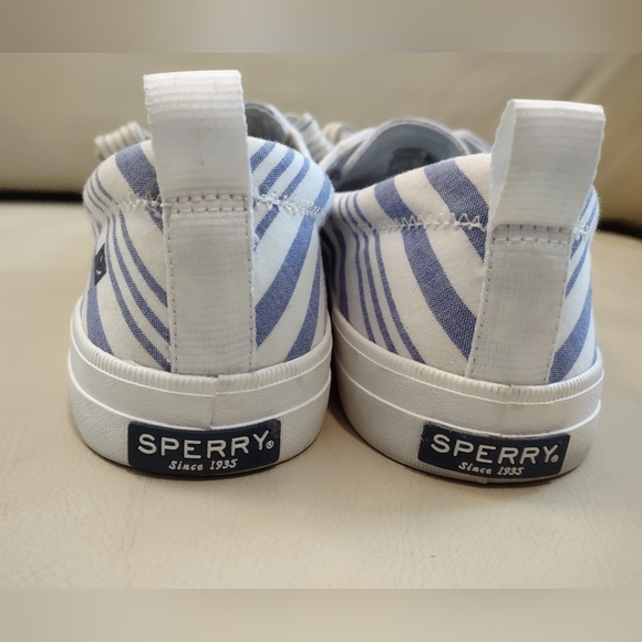 Sperry Women's Seacycle Crest Vibe Striped Blue Sneaker Size 9.5 - Picture 4 of 7
